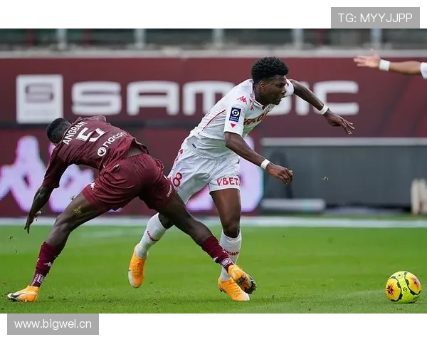 琼阿梅尼创造力短板解析：中场调度与组织能力如何体现