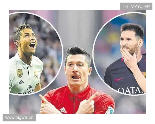 莱万与阿圭罗终结效率与战术角色对比分析