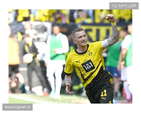 阿什拉夫外租多特蒙德赛季边翼卫爆发解析