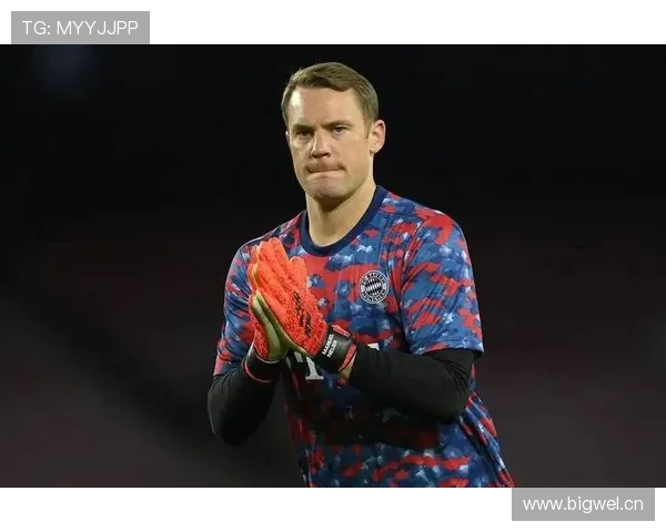 高位站位+大范围出击：诺伊尔的核心标签